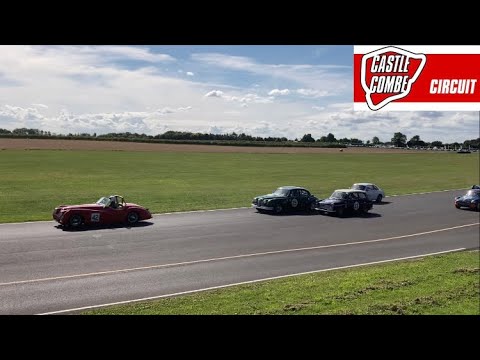 Castle Combe Autumn Classic 2022 CARS and RACING