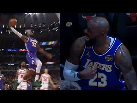 LeBron James demands ball during timeout after hot start vs Bulls