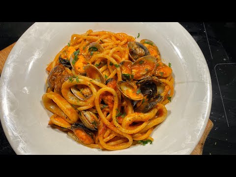 SPAGHETTI  ALLO SCOGLIO - Ricetta per capodanno goduriosa!