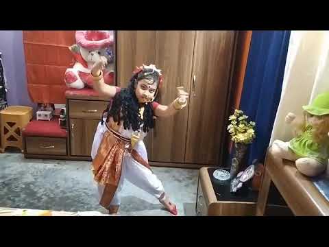 Durge durge durgatinashini...........my 3 year ago dance.