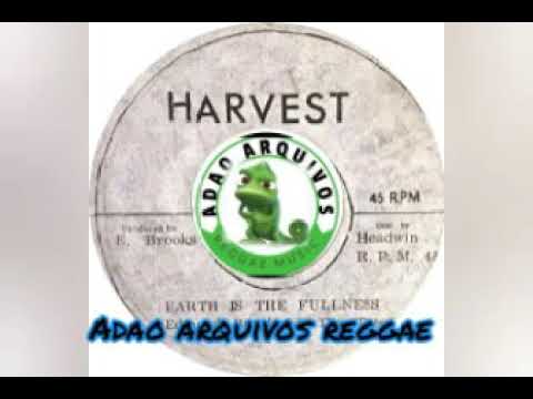 Edmond Brooks & The Tates - Earth Is The Fullness