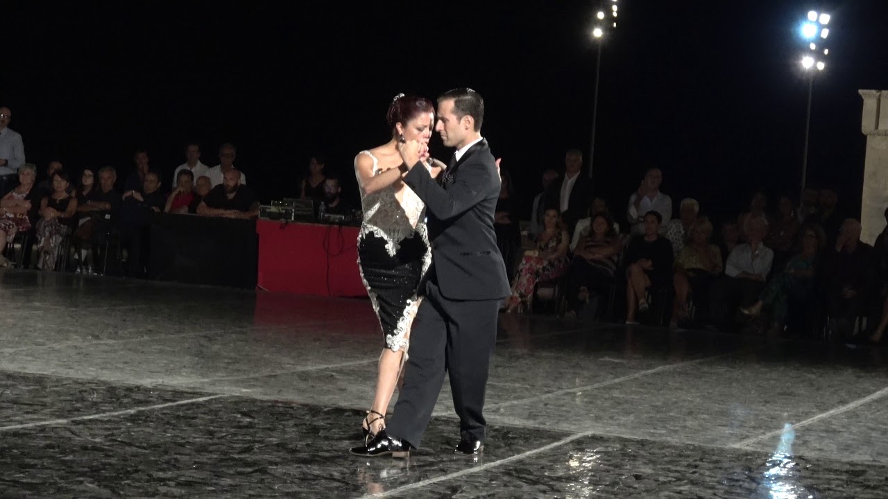 Facundo Pinero y Vanesa Villalba  13 07 2018  Festival del Tango Trani 1.4