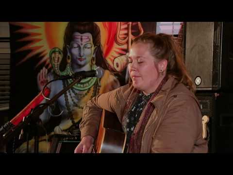 Katie Who: Dirt Stars Moon Sea (Live on the Rocks | Session 1)