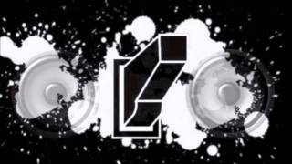 REMIX 2011 - NO HANDS IN PARIS (Ni**as in Paris - No Hands Lightswitch Remix)