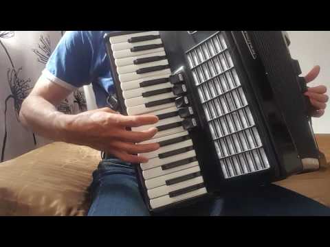 Lectia de acordeon , gama DO major