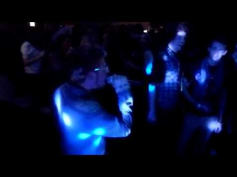 Moni - Bump&Grind.MOV