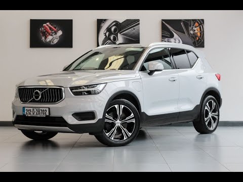 Volvo XC40 T4 INSCRIPTION 1.5 RECHARGE PHEV - Image 2