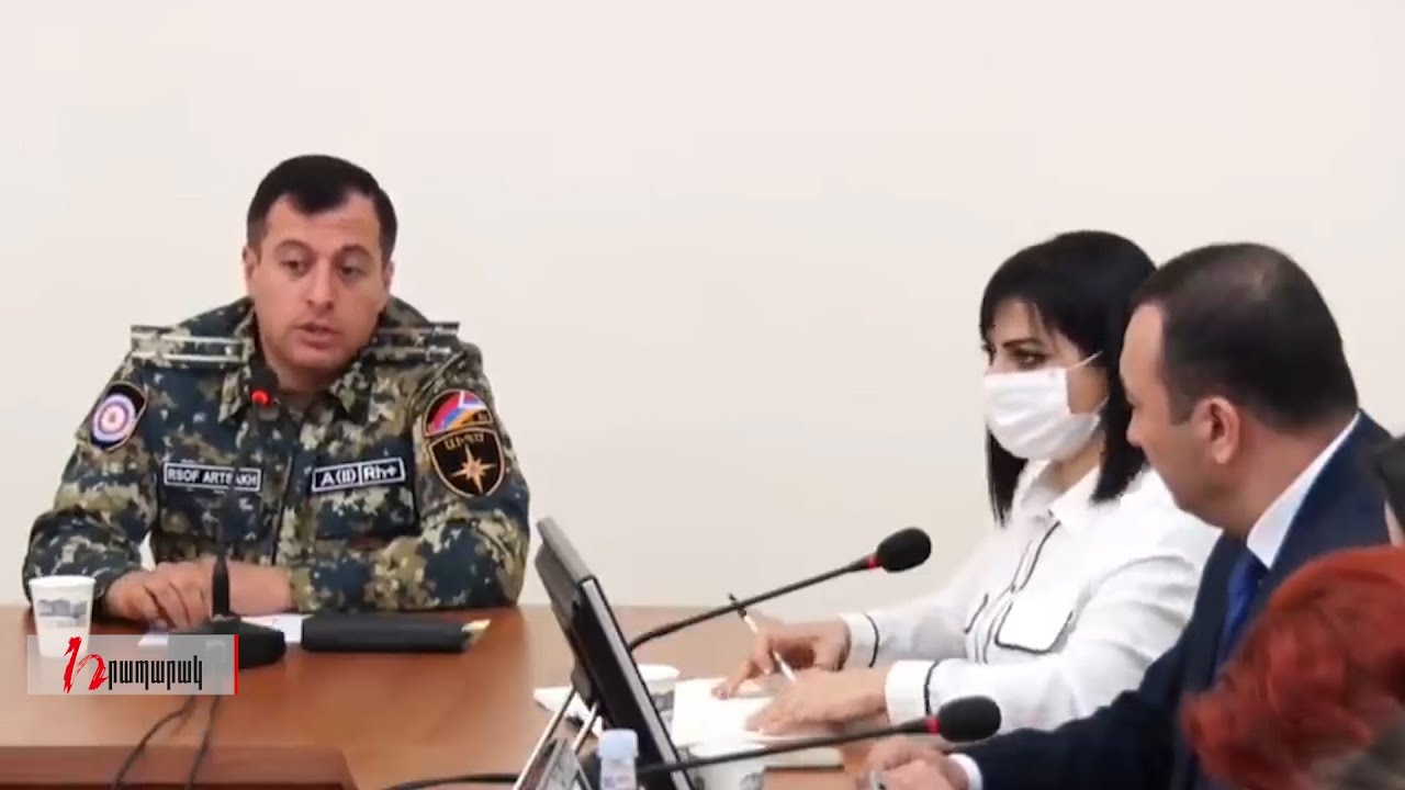 Աշխատանքից ազատեցին եւ ԱԱԾ կանչեցին