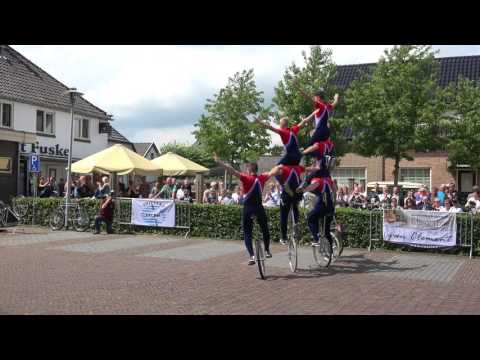 Juliana Bicycle team bij Oldtimer in Millingen 1 02-07-2017
