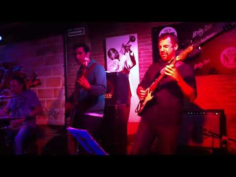 Blues rock en el Honky con TV Tones + Israel Sandoval + Eric Franklin
