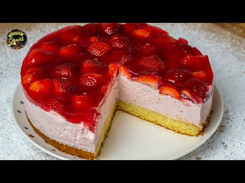Strawberry cream cake with cheese and whipped cream - INCREDIBLY TASTY AND EASY | Recipe
