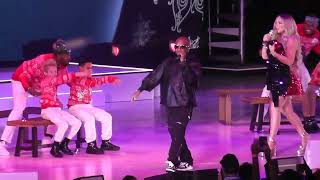 Mariah Carey Here Comes Santa Claus 2023