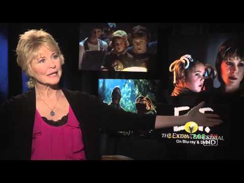 Dee Wallace-Stone remebers the making of E.T. The Extra-Terrestrial