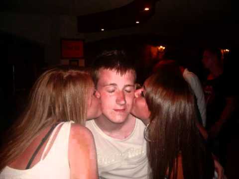 sTuBee Vrs mArccGee.wmv