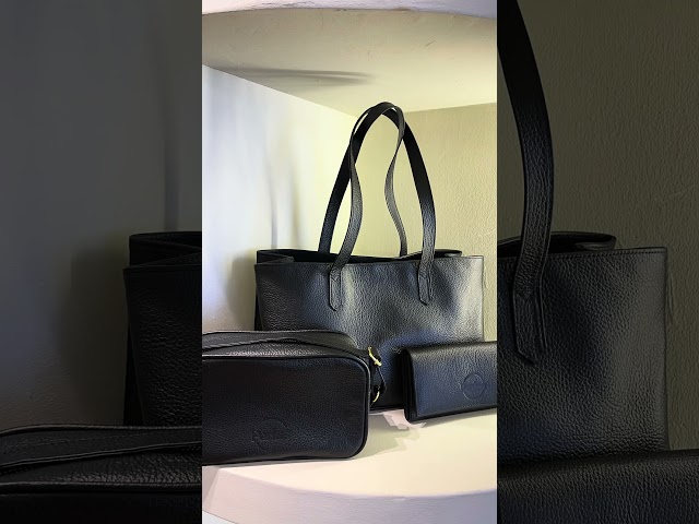 Vídeo relacionado con Pack Regalo Mujer, Botella Agua personalizada, Bolsa personalizada, Tote Bag Tela, Bolsos Mujer Verano 2025, Regalos Personalizados (CARACOLES)