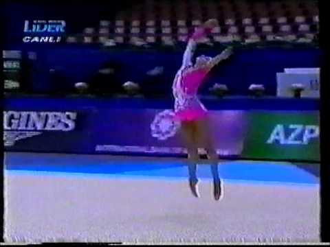 Jenifer COLINO (ESP) ball - 2005 Baku worlds AA