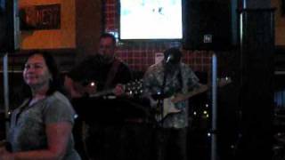 Live @ Griffin's Grill, Arnold