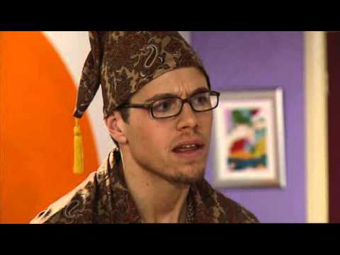 Learn Spanish with Extra in Spanish 02 [Subtitle] - Sam va de compras