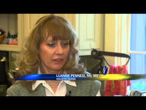 Luanne Pennesi Juicing on "Long Island Naturally" News 12 with Mary Mucci