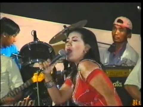 download lagu mp3 mp4 Secangkir Kopi Pahit Dangdut, download lagu Secangkir Kopi Pahit Dangdut gratis, unduh video klip Secangkir Kopi Pahit Dangdut