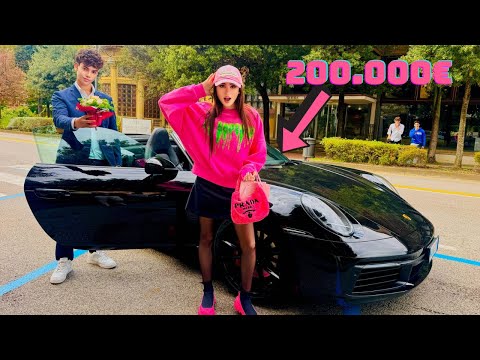 IL MIO FAN MI HA REGALATO UNA MACCHINA DA 200.000€ !!! *mi fidanzo🩷sì o no?*- by Charlotte M.