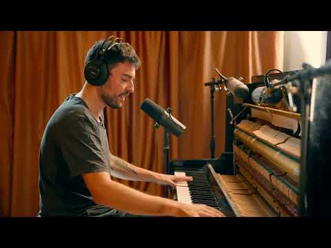 Sergi Carbonell - Posa amor on no hi ha amor (piano live session)