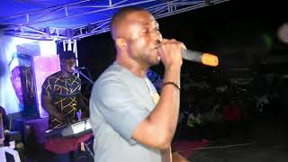 Download lagu PRINCE GOZIE OKEKE PERFORMING LIVE @IHO, IKEDURU L.G.A. IMO STATE, @D BURIAL OF LATE AP. GEN. ONUOHA mp3