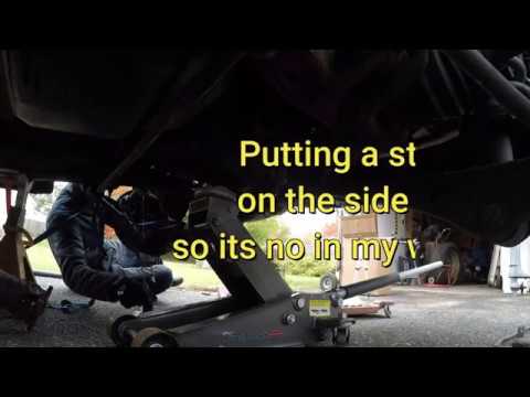 2006-2012 Ford expedition rear differential taken out and Cv axle.