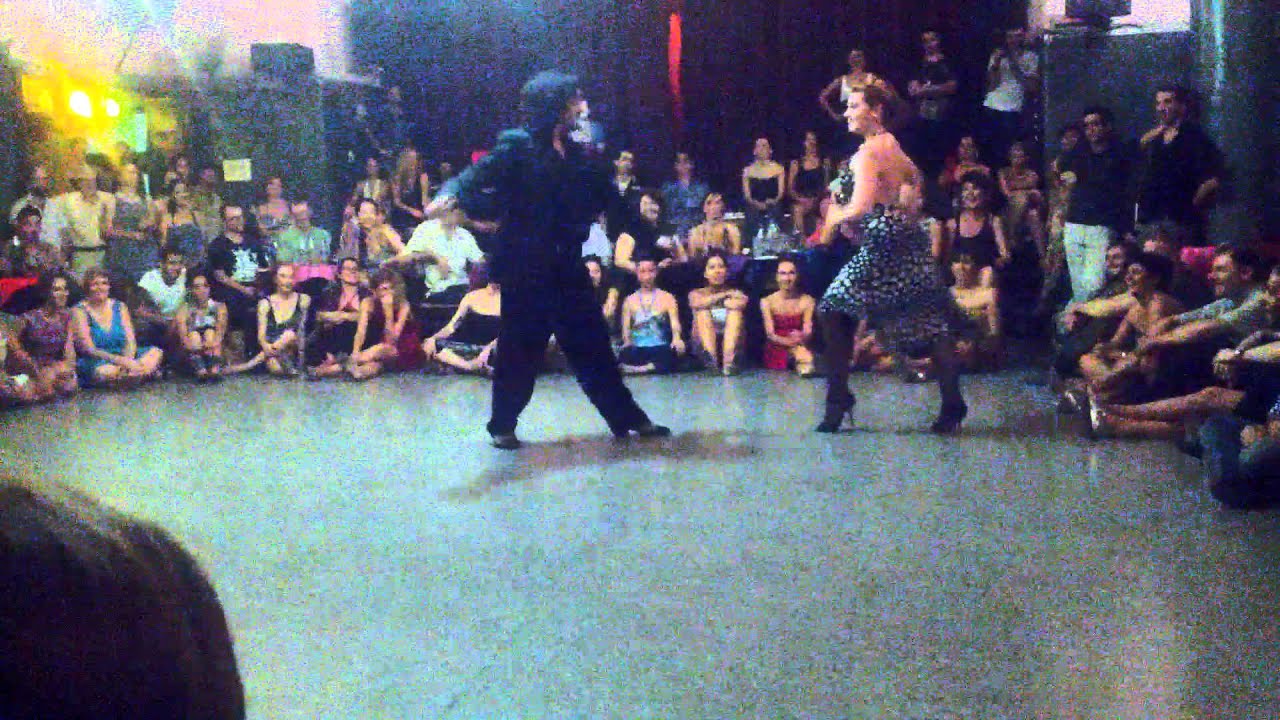 Ariadna Naveira & Fernando Sánchez, 'Mano brava'