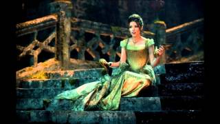 On The Steps Of The Palace~Accapella: Anna Kendrick&#39;s Version