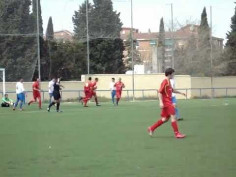 Minuto 59. El gol de la SD Del Pozo, obra de Ángel estableciendo el 2-1