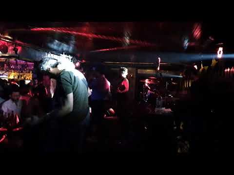 Lityum - Serseri Mayın live @ Queenpub Antalya (Athena Cover)