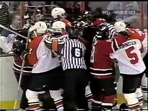 Scott Niedermayer vs Keith Primeau & scrum