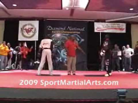 Ryan McGriff v Jamal Albini - Men's team sparring - 2009 Diamond Nationals