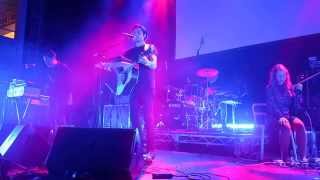 Low Roar - Just a Habit  live at Gamla bíó  Iceland Airwaves 2014