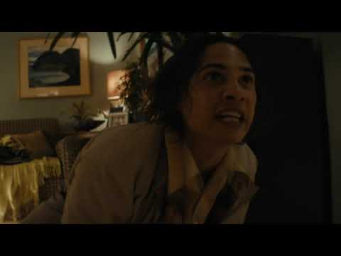 Fear The Walking Dead S1E2 - Nick is acting to save his sister | Alicia tries to leave scene