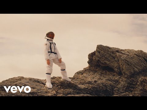 Hard Lights, Behmer - I Wanna Dance with Somebody (Lyrics Video) ft. The High