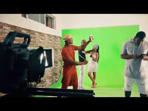 Mannequin Challenge (R100J, Lejemea , Sams and Prisma Video)