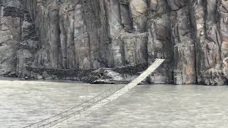 preview picture of video 'Pasu long Bridge on Lake in Hunza Pakistan'