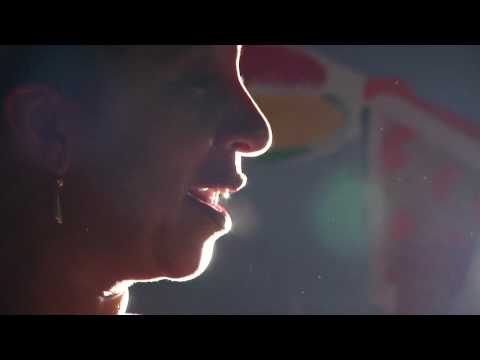 Elena Andujar nos explica lo que mas le gusta del cante flamenco