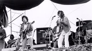 Neil Young &amp; Bob Dylan- Helpless &amp; Knockin&#39; On Heaven&#39;s Door (1975)