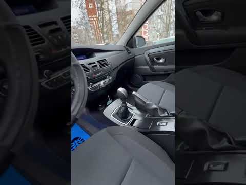 фото renault laguna iii 0