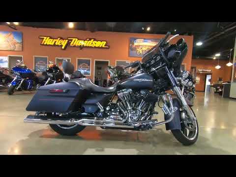 2014 Harley-Davidson Street Glide Special Touring FLHXS