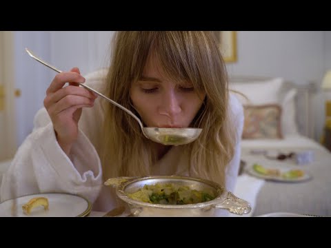 annoying everyone at fashion week for 10 minutes straight