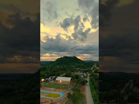 Atardecer en Ciénaga de Oro #shorts #semanasanta #colombia