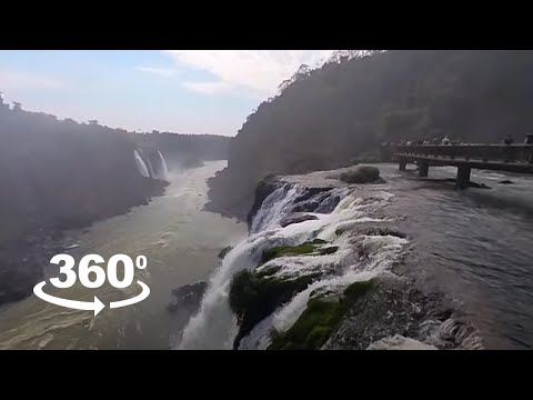 360 view of the Iguazu Falls on the Brazilian side.