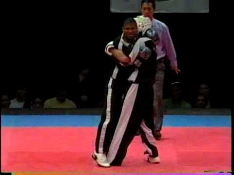 Greg Betlach vs Jason Bourelly 2006 Diamond Nationals Karate Tournament