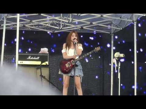 260822 QWER - 눈물참기 / 2026 CassCool Festival