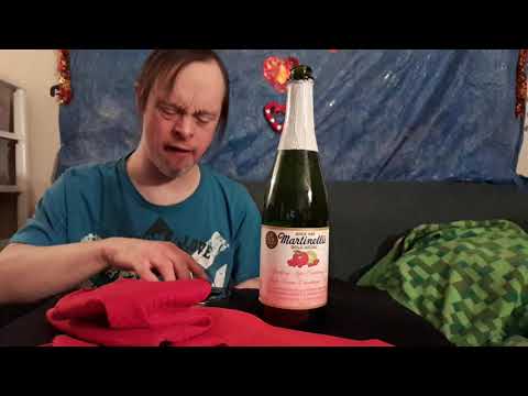 Tricks Preview Trailer On The Great Wine Bottle Cuff Escape Magic TrickFor 2022'sNewYearsTrickVid#