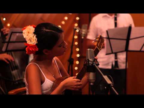 VIAJERO (Producciones). MARÍA CRISTINA PLATA // Y PIENSO EN TI